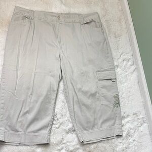 Coldwater Creek tan Cargo capri 18W